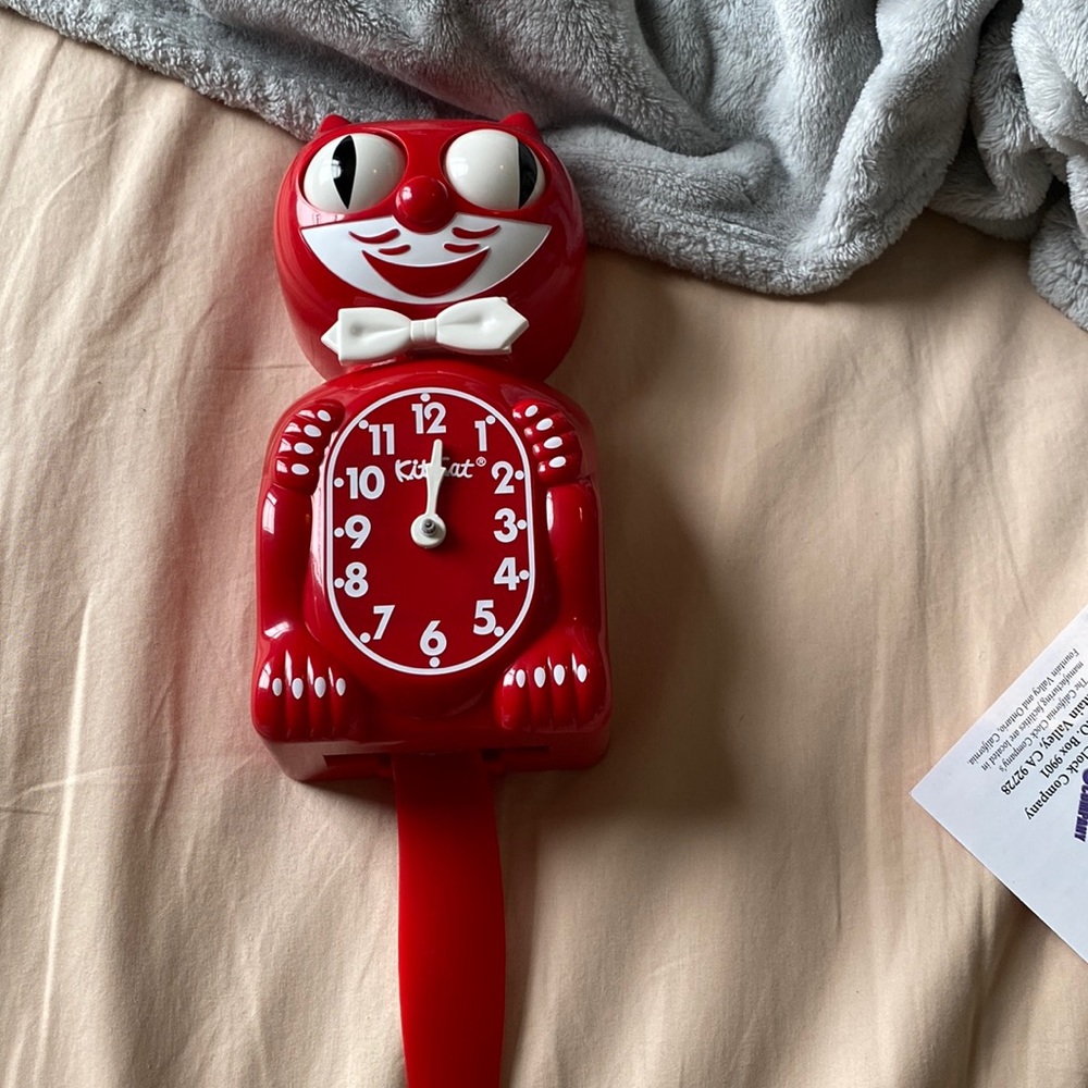 Cat clock